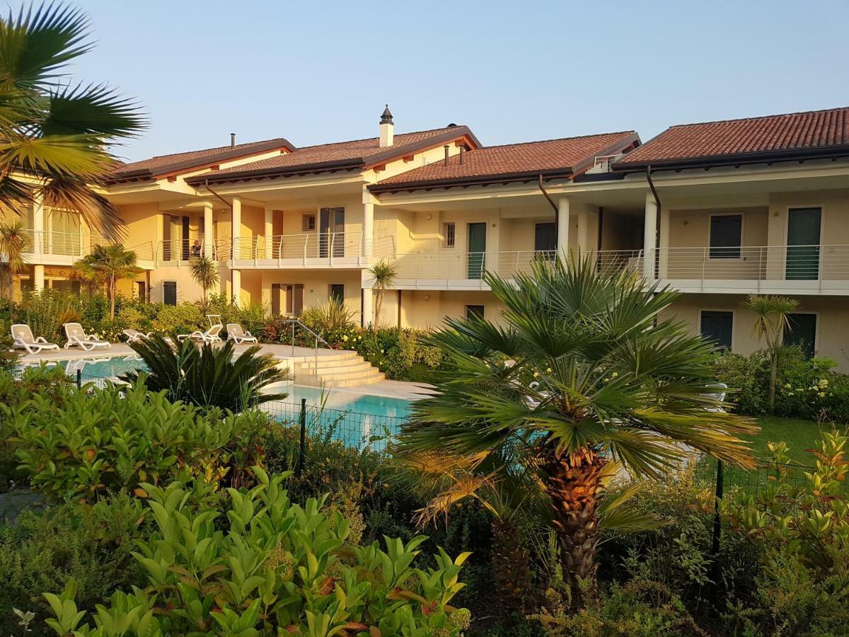 King' S Apartment Sirmione Buitenkant foto