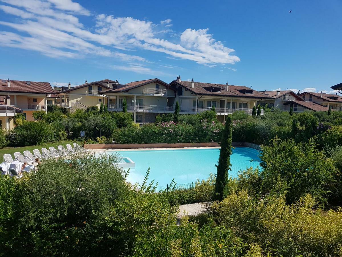 King' S Apartment Sirmione Buitenkant foto